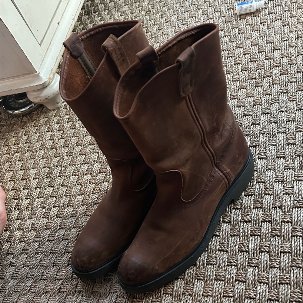 Red Wing Pecos men’s boots- marked size11.5